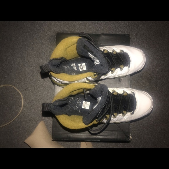 Air Jordan 9 Retro “Statue” - Picture 7 of 8